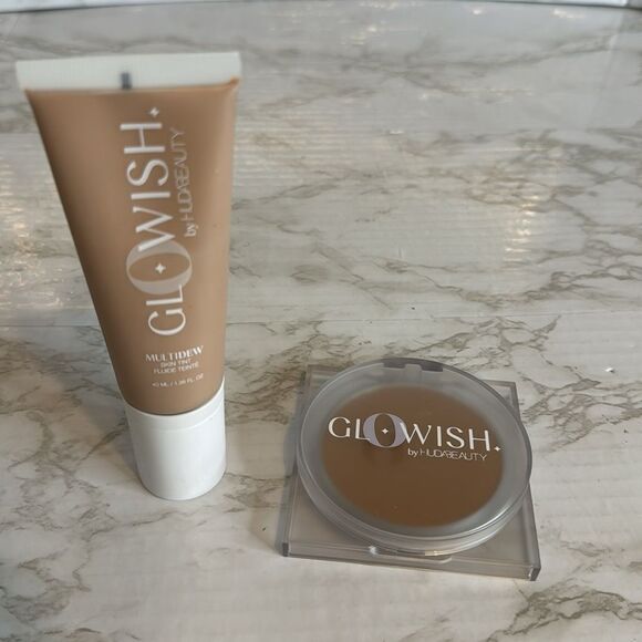 HUDA BEAUTY GloWish luminous Vegan pressed Powder & skin tint in medium 05 - Picture 6 of 8